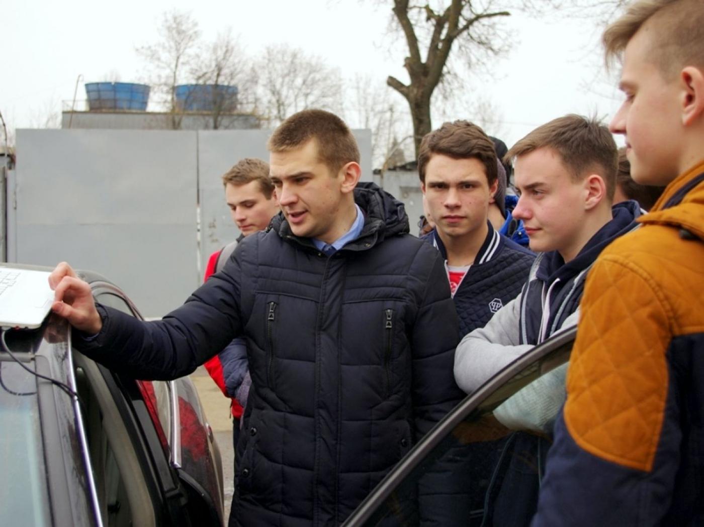 В филиале БНТУ «МГМК» прошло интересное занятие по диагностике автомобиля